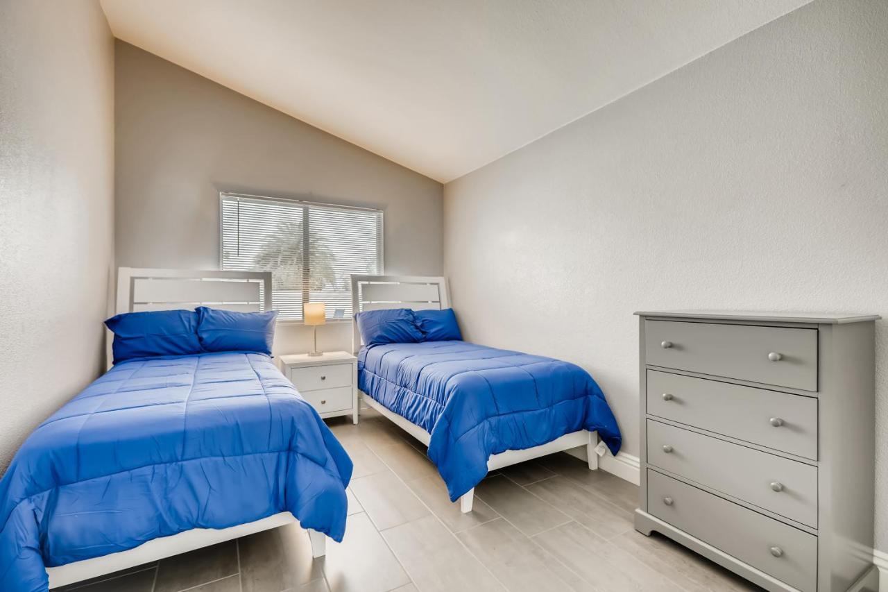 Luxurious House With A Pool, Spa, And Patio, Sleeps 6 Comfortably Лас-Вегас Экстерьер фото