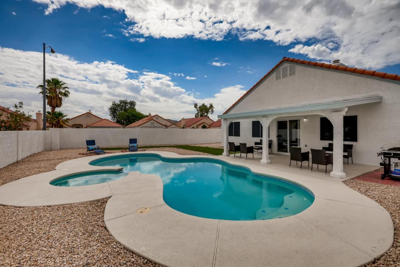 Luxurious House With A Pool, Spa, And Patio, Sleeps 6 Comfortably Лас-Вегас Экстерьер фото
